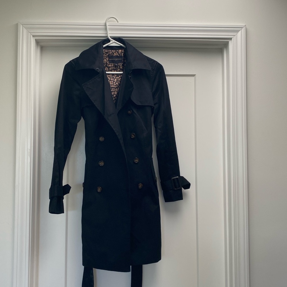 Banana Republic Trench Coat with satin leopard lining